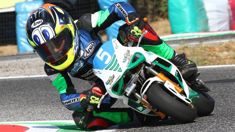 Πάλι στο βάθρο ο Βασίλης Παντελεάκης!