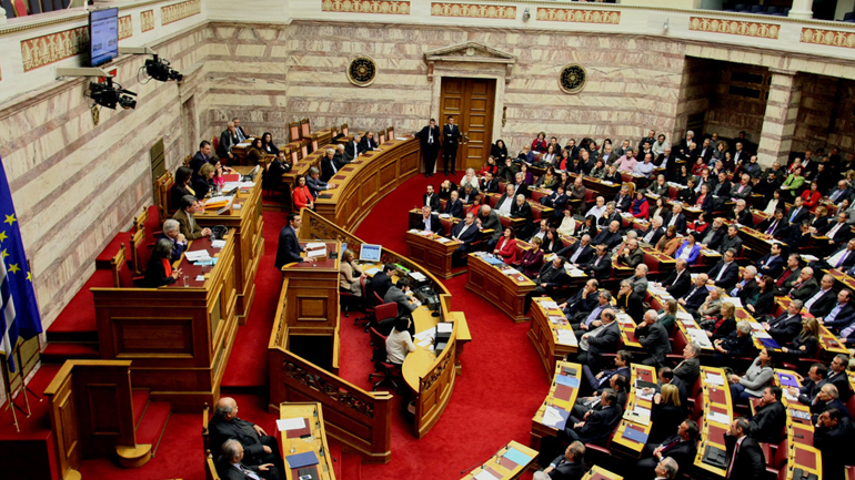 “Μάχη κατά των πελατειακών σχέσεων”