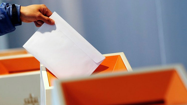 Νορβηγία: Τα κόμματα της δεξιάς ανακάμπτουν δύο εβδομάδες πριν από τις εκλογές