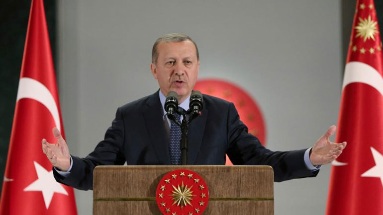 Ερντογάν: «Σκάνδαλο» η απόφαση των ΗΠΑ να απαγγείλουν κατηγορίες εναντίον μελών της φρουράς μου