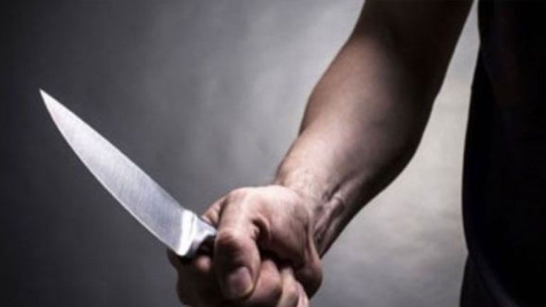 Μακελειό στα Οινόφυτα για ένα κινητό