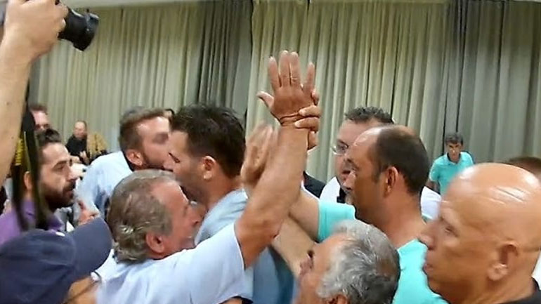 Ένταση και προπηλακισμοί στο δημοτικό συμβούλιο Κατερίνης