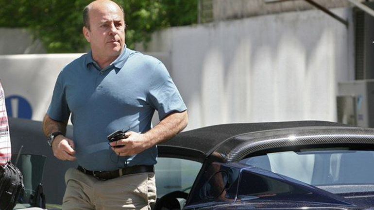 Ο Γιάννης Αλαφούζος ζητά «βοήθεια» από τον ιδρυτή της Tesla