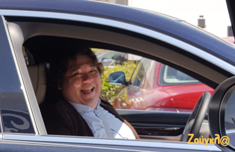 Ο Πάρις Ποντίκας