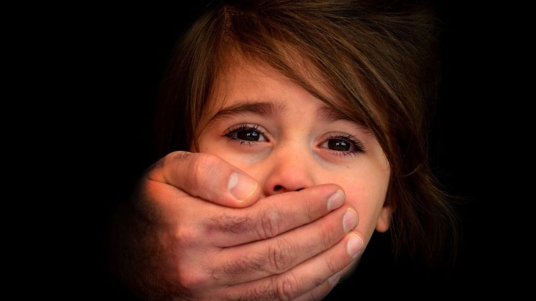 Δάσκαλος μουσικής κατηγορείται για ασέλγεια σε ανηλίκους