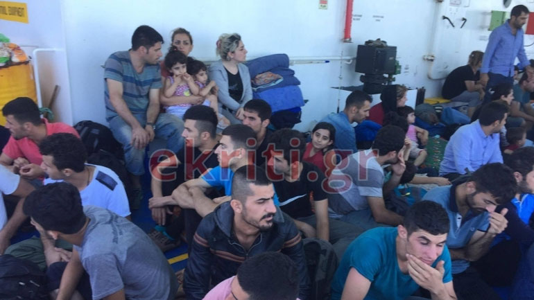 Ηράκλειο: Συνελήφθησαν οι Τούρκοι διακινητές των 105 μεταναστών