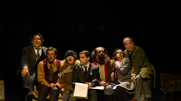 «Μαύρο Χιόνι – Το ημερολόγιο ενός μακαρίτη» στο Θέατρο Άνετον