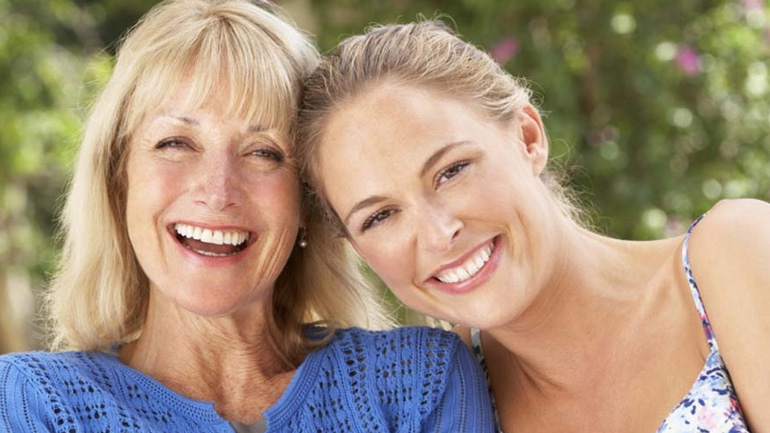 Πόσο ταιριάζεις με τους γονείς σου σύμφωνα με την αστρολογία;