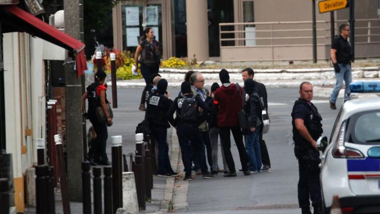 Γαλλία: Δύο συλλήψεις μετά τον εντοπισμό εκρηκτικών σε διαμέρισμα