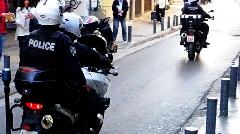 Πάτρα: Κατασχέθηκαν περίπου 50.000 είδη παραεμπορίου