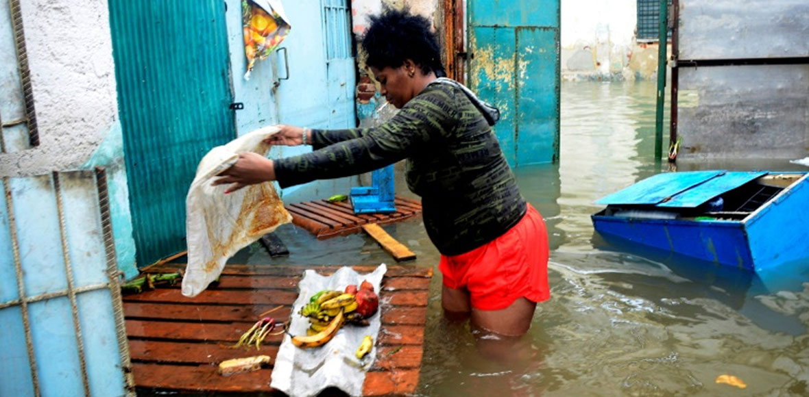 Τυφώνας Ίρμα: Όπου φτωχός κι η μοίρα του