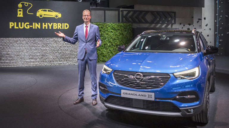 To πρώτο plug-in υβριδικό μοντέλο της Opel