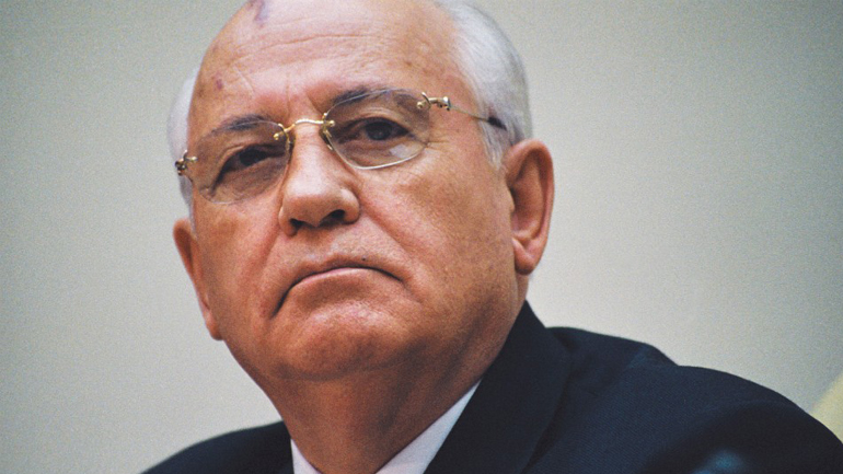 Γκορμπατσώφ: «Η Ρωσία πρέπει να απαλλαγεί απ’ τον σταλινισμό»