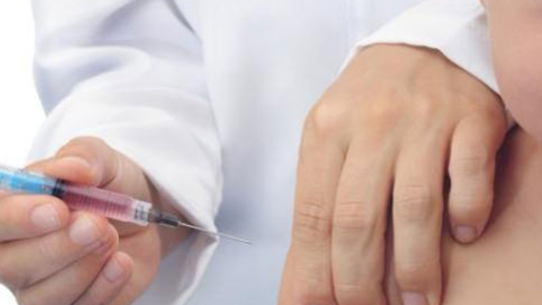 Αυξημένη κατά 2.700% η τιμή των παιδικών εμβολίων την τελευταία δεκαετία