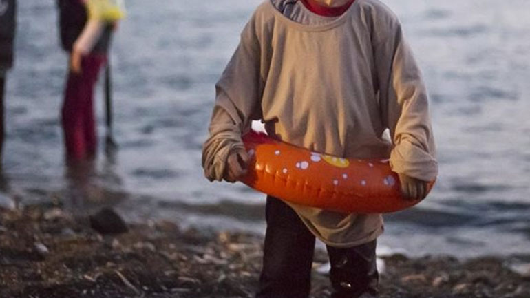 Αντιμέτωπα με σοβαρούς κινδύνους τα παιδιά που επιχειρούν να μεταναστεύσουν στην Ευρώπη