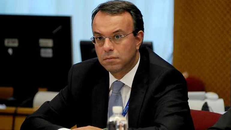 «Οι Έλληνες αδυνατούν να ανταποκριθούν στην υπερφορολόγηση της κυβέρνησης»