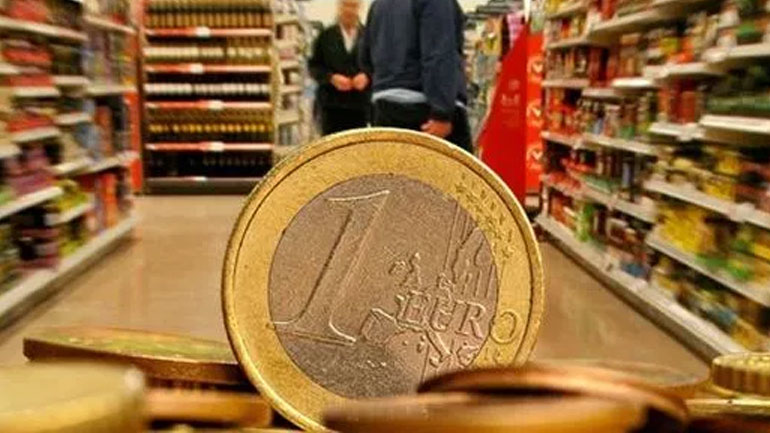 Χαμηλότερες οι τιμές τροφίμων και μη αλκοολούχων ποτών το 2017 σε σχέση με το 2012