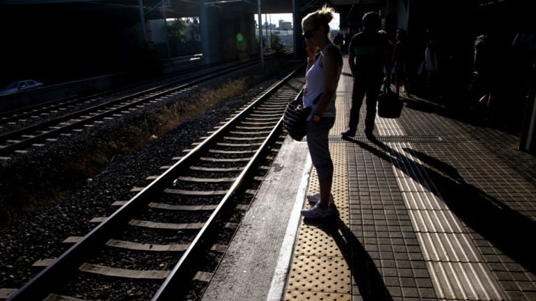 Απεργία αύριο στα τρένα