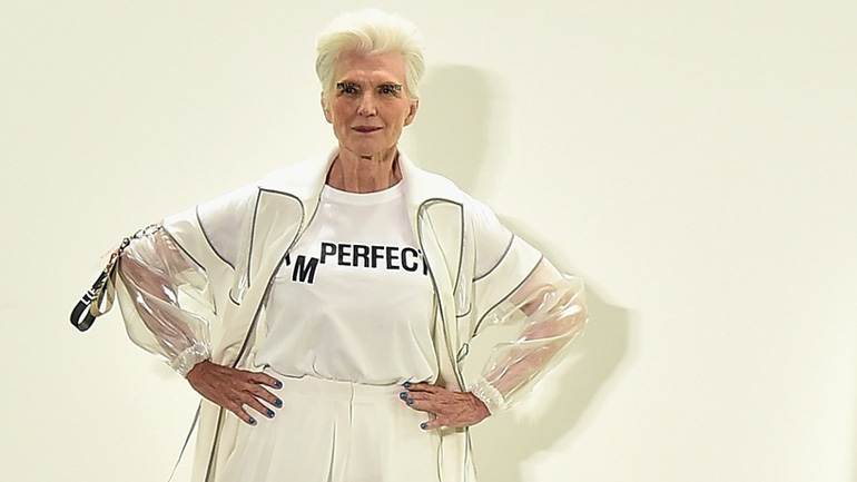 Βασίλισσα της NFYW, το 69χρονο μοντέλο Maye Musk
