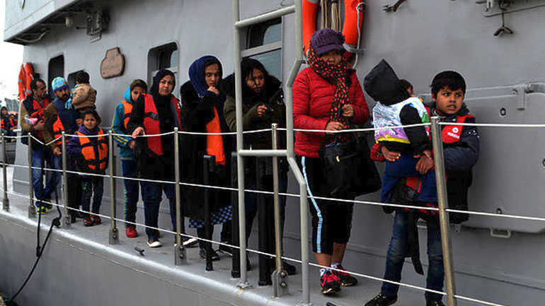 Διάσωση πάνω από 150 προσφύγων και μεταναστών στη Μαύρη Θάλασσα