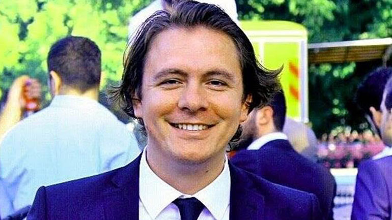 «Θεωρία συνωμοσίας αποτελεί ο ισχυρισμός ότι η Γη δεν είναι επίπεδη»