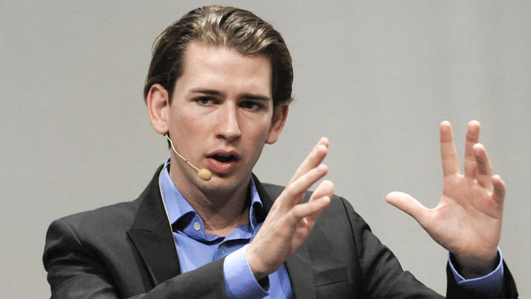 Τη διακοπή των ενταξιακών διαπραγματεύσεων με την Τουρκία ζητά ο Κουρτς