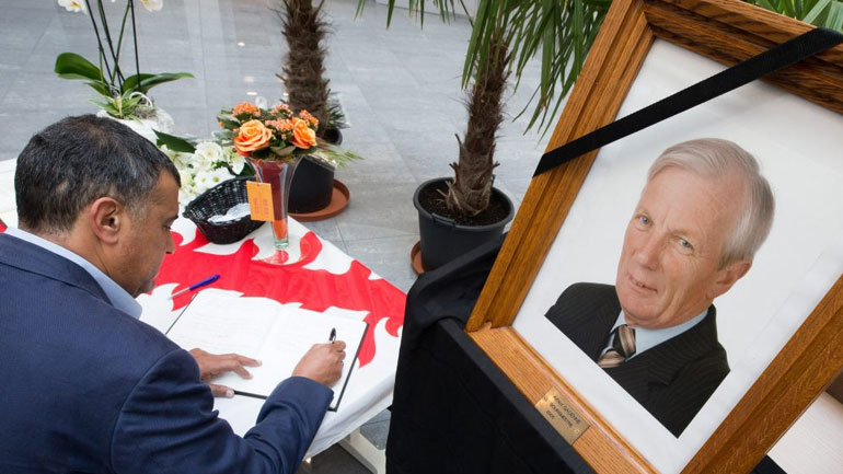 Βέλγιο: Ένας έφηβος ομολόγησε ότι σκότωσε τον δήμαρχο της Μουσκρόν για εκδίκηση