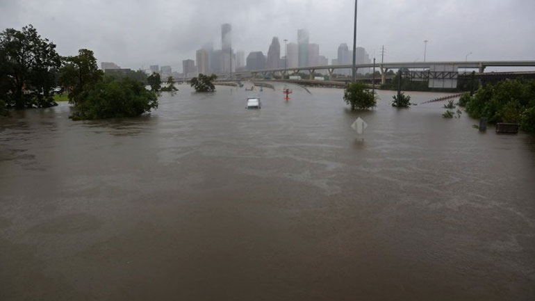 ΗΠΑ: Τουλάχιστον 80 νεκροί στο Τέξας από το πέρασμα του Χάρβεϊ