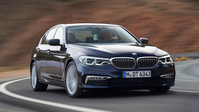 Τέρμα… γκάζι πάει η BMW