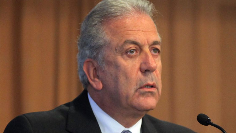 Για μείωση των προσφυγικών ροών κάνει λόγο ο Δ. Αβραμόπουλος