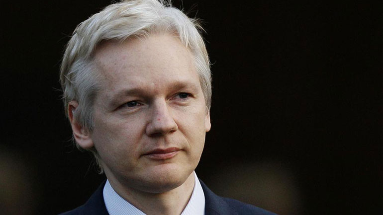 Ο Τζουλιάν Ασάνζ υπέρ της ανεξαρτησίας της Καταλωνίας