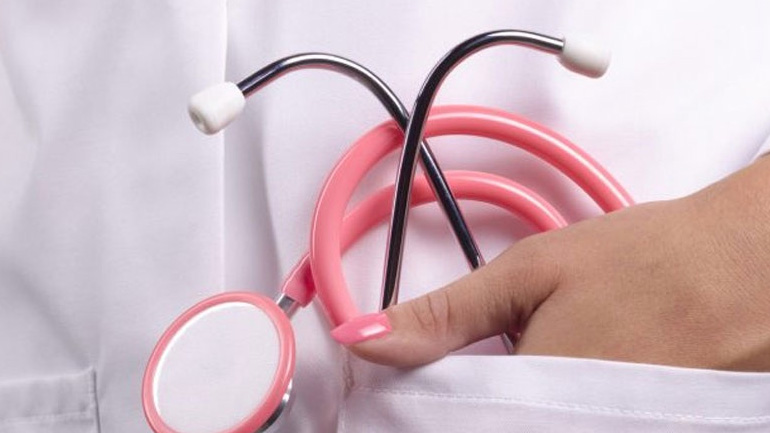 Απλοί κανόνες φροντίδας της γυναικείας υγείας μετά τις καλοκαιρινές διακοπές