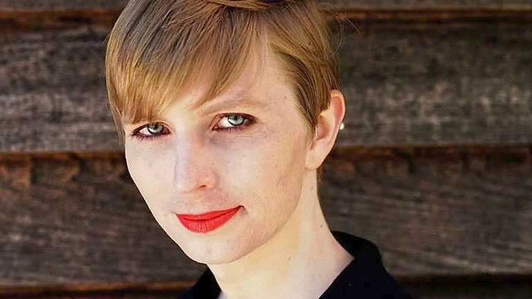 Το Χάρβαρντ απέσυρε την πρόσκληση για ομιλία που είχε απευθύνει στην Τσέλσι Μάνινγκ