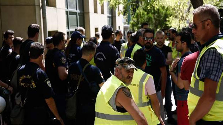 Αποχωρούν από το υπ. Περιβάλλοντος  οι μεταλλωρύχοι