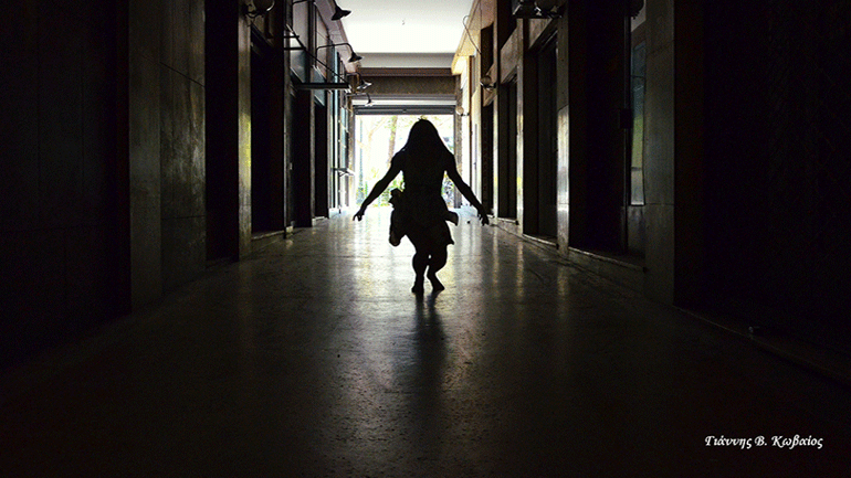 Έκθεση φωτογραφίας του Γιάννη Κωβαίου στην Περί Τεχνών Καρτέρης