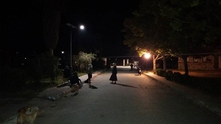 Ηλεία: Έγκυος πρόσφυγας από τη Συρία γέννησε μέσα στο ασθενοφόρο