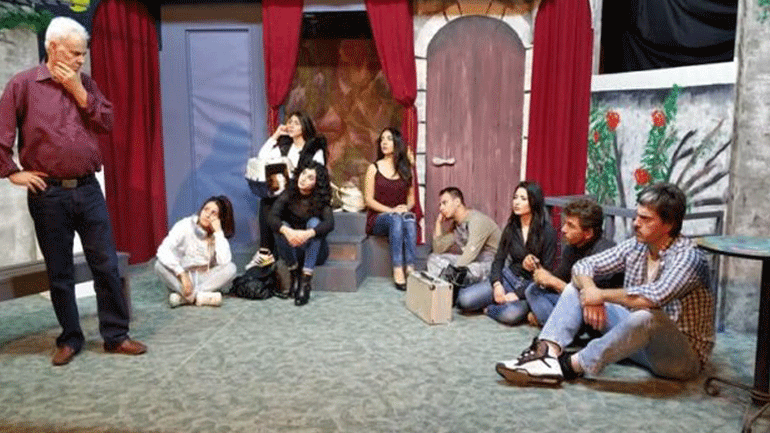 «Ποιος σκότωσε τον Ουίλιαμ» της Λίλιαν Δημητρακοπούλου στο Ανοικτό Θέατρο Γαζίου