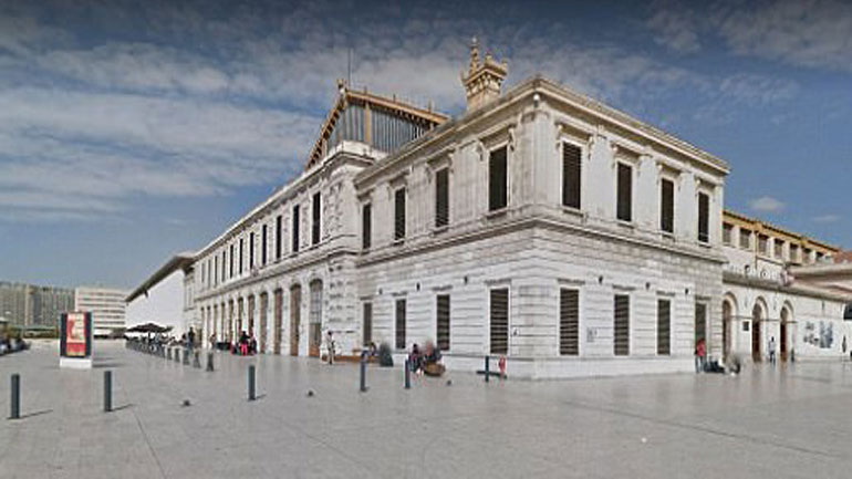 Μασσαλία: Γυναίκα με ψυχολογικά προβλήματα επιτέθηκε με οξύ και έκαψε Αμερικανίδες τουρίστριες