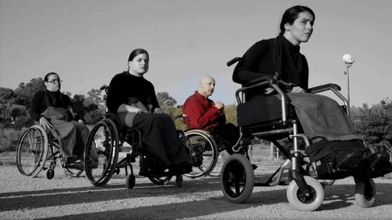 «Αντιγόνη» του Σοφοκλή από την επαγγελματική θεατρική ομάδα αναπήρων ηθοποιών «ΘΕ.ΑΜ.Α.»