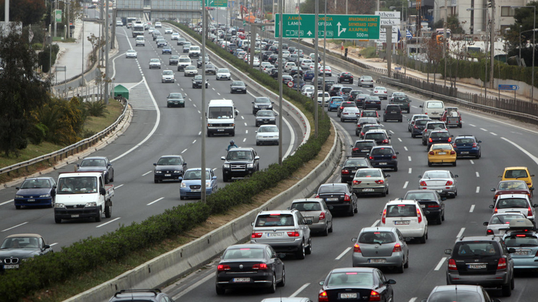 ΣΕΑΑ: Δεν αλλάζουν τα τέλη κυκλοφορία για τα καινούργια αυτοκίνητα