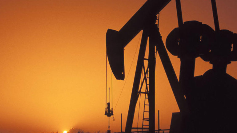 Mειώνονται οι τιμές του πετρελαίου στις ασιατικές αγορές