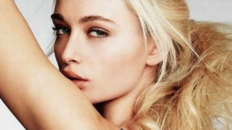 Δείτε πώς θα ξεφορτωθείτε τους κόμπους στα μαλλιά εύκολα και γρήγορα!