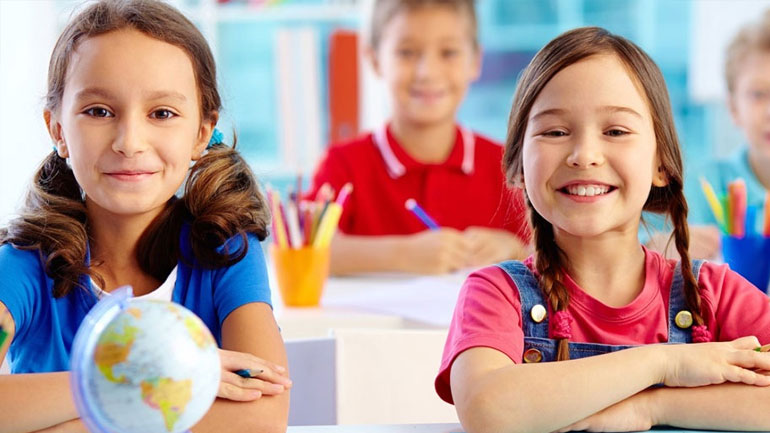 Tips για να οργανώσετε το διάβασμα σε ένα παιδί δημοτικού