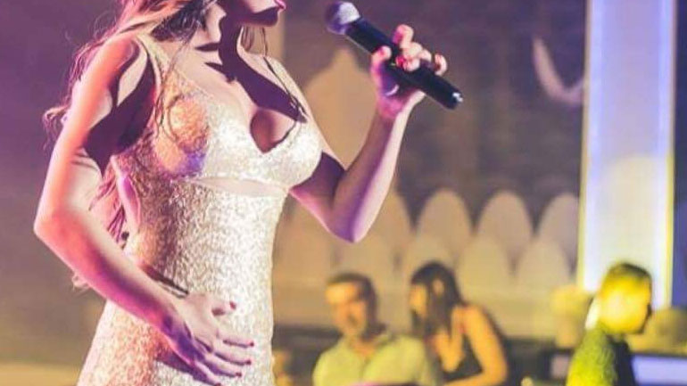 Η απίστευτη αλλαγή Ελληνίδας τραγουδίστριας