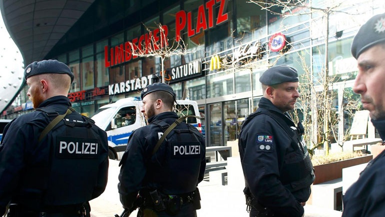 Βερολίνο: Κινητοποίηση περισσότερων από 1.500 αστυνομικών για τις εκλογές Βερολίνο: Κινητοποίηση περισσότερων από 1.500 αστυνομικών για τις εκλογές