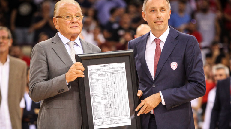 Ο Ντούσαν Ίβκοβιτς μαζί με τον Μίλαν Τόμιτς