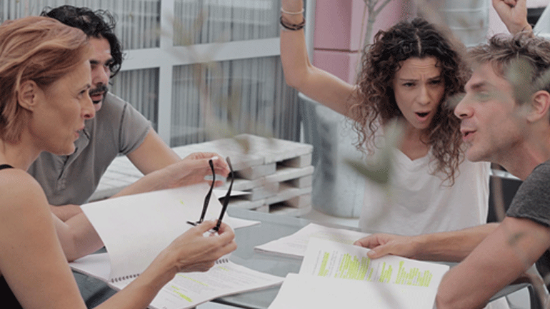 «Οργισμένα νιάτα» του Τζον Όσμπορν σε σκηνοθεσία Κίρκης Καραλή στο θέατρο «Olvio»