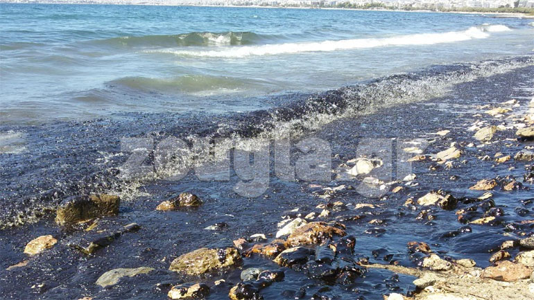 Ενημέρωση στη Βουλή για τη ρύπανση στον Σαρωνικό