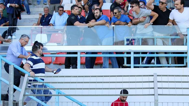 Φυγαδεύτηκε από τα Περιβόλια ο πρόεδρος του Αχαρναϊκού