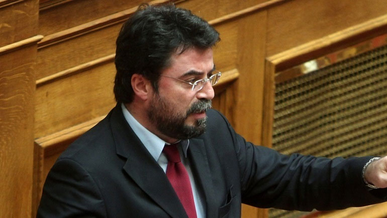 Β. Οικονόμου στον Υπουργό Υγείας: «Οι γιατροί σας πήραν χαμπάρι και δεν σας εμπιστεύονται»